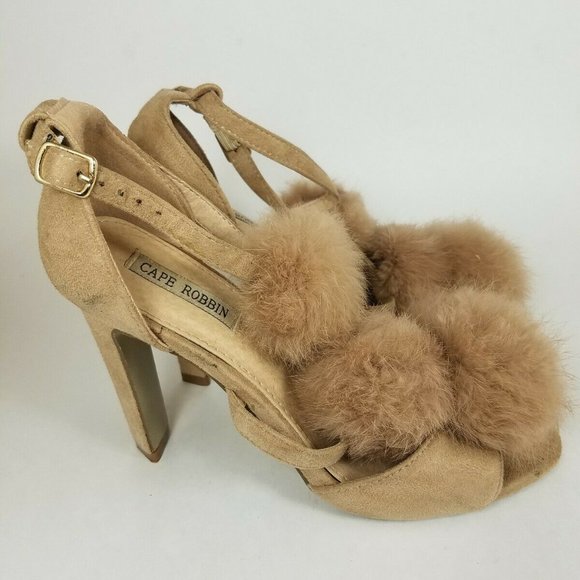 CAPE ROBBIN TAN FAUX SUEDE POM POM HEELS SIZE 8 - Picture 4 of 8